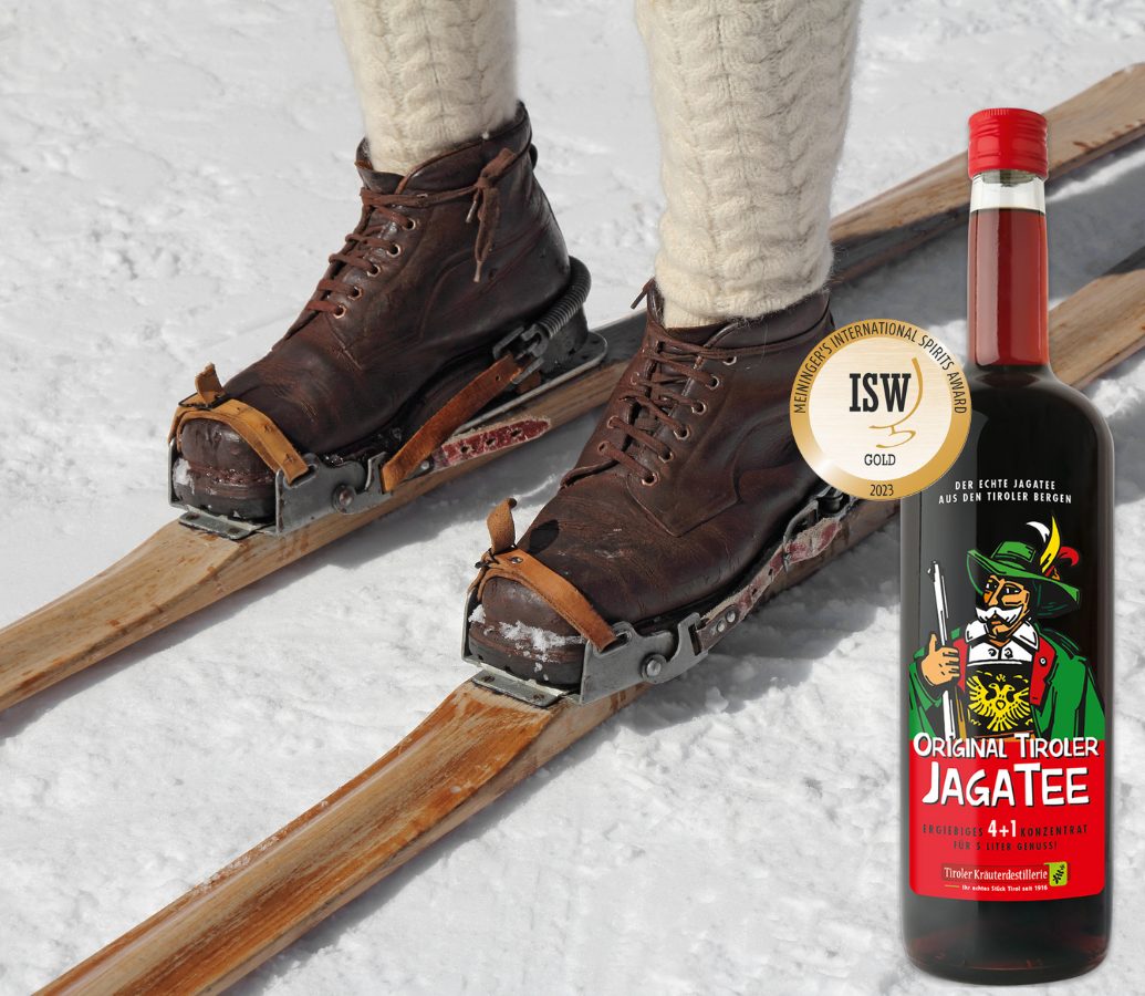 Tiroler Jagatee im Schnee