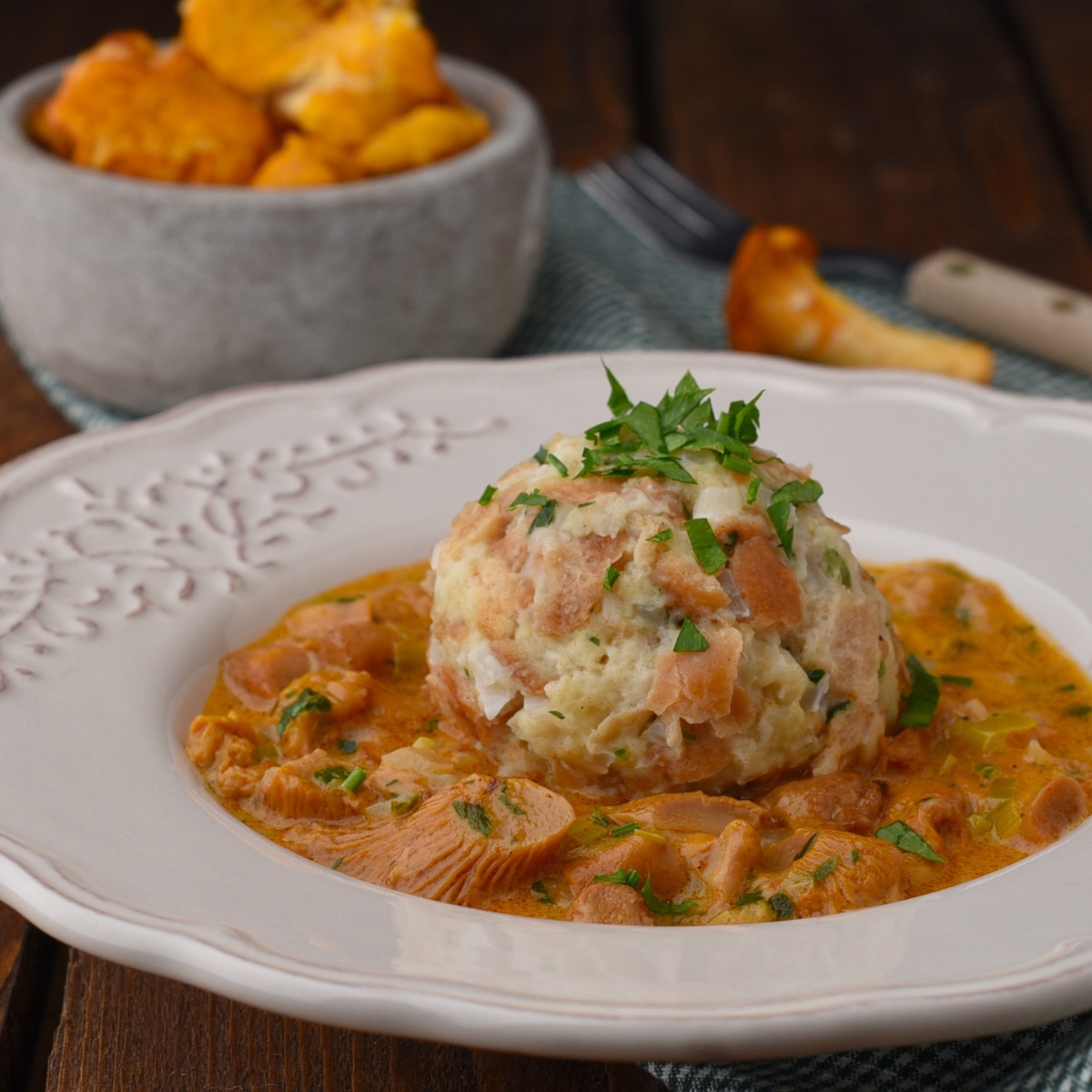 Tiroler Pilz-Jagd und Eierschwammerl-Gulasch