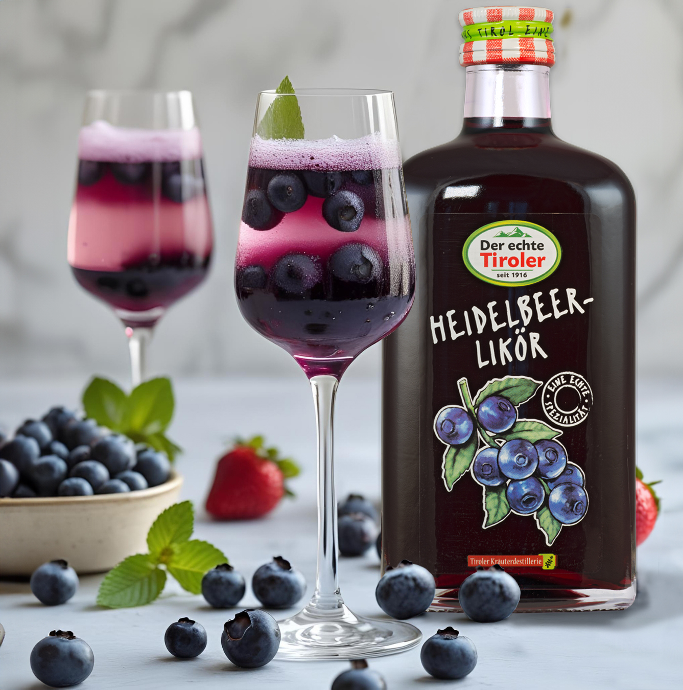 Heidelbeer-Spritz: Der Sommerdrink aus Tirol